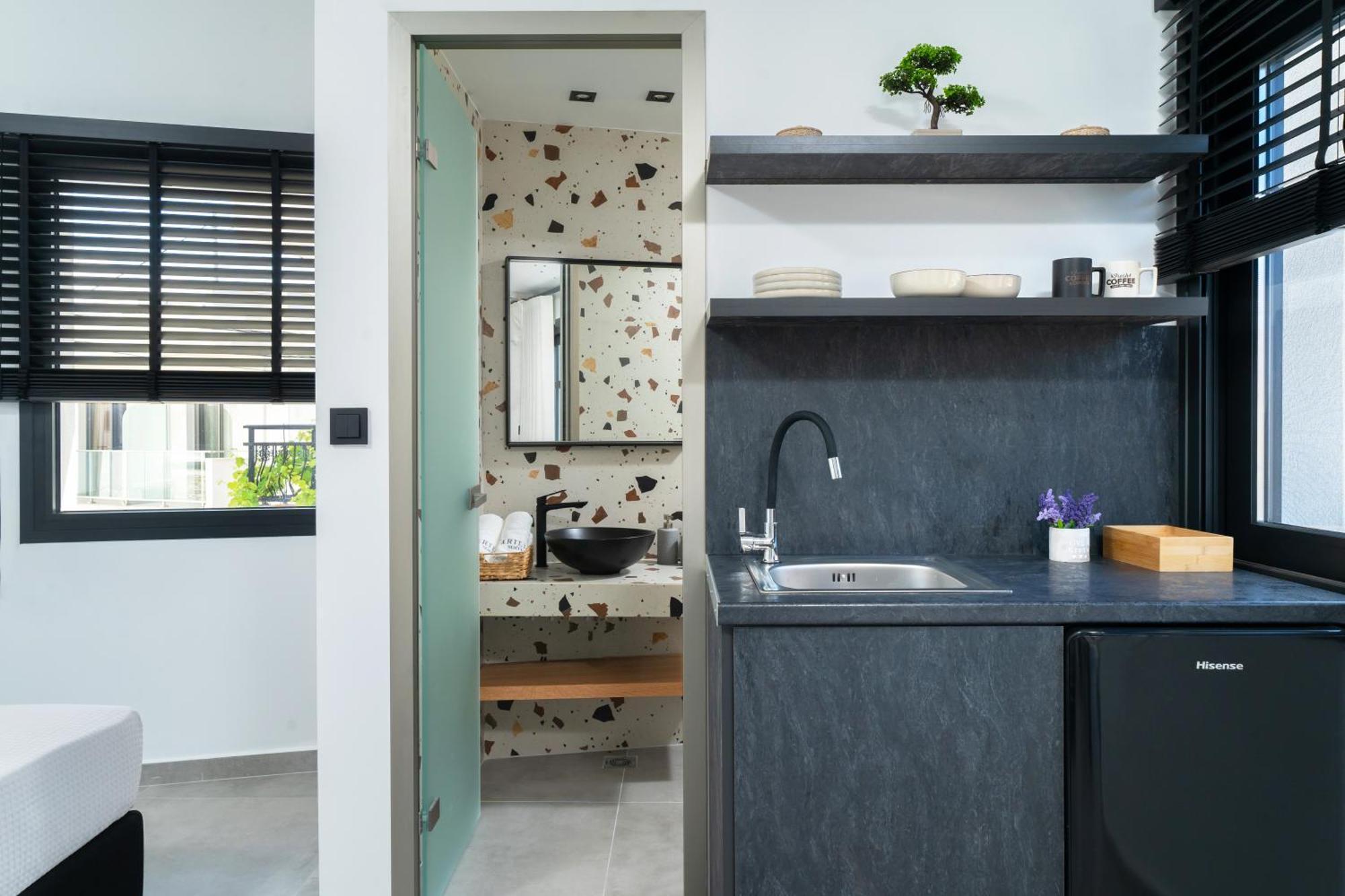 Parilion Suites Ποτός Εξωτερικό φωτογραφία